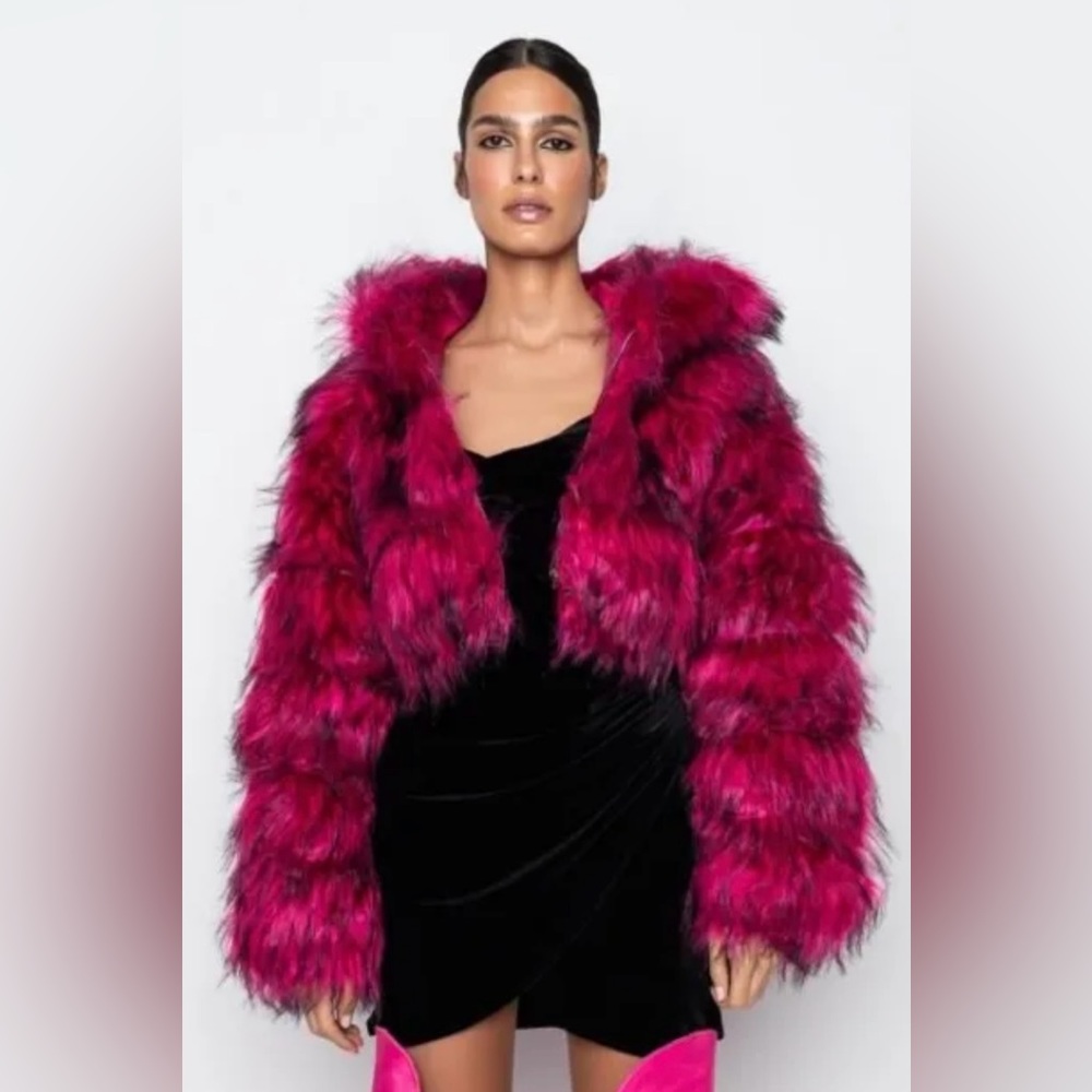 Azalea Wang Pink Gracelle Faux Fur Coat Cropped Hooded Full Zip Club Rave Wear